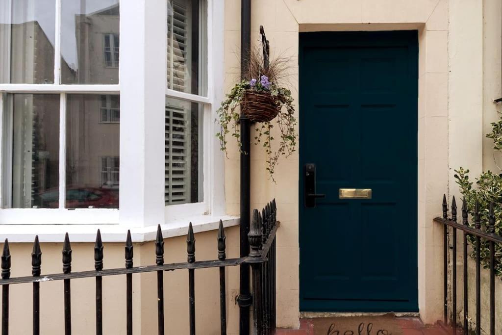 Regency Grade II Listed Townhouse By Centre And Beach Hove Esterno foto